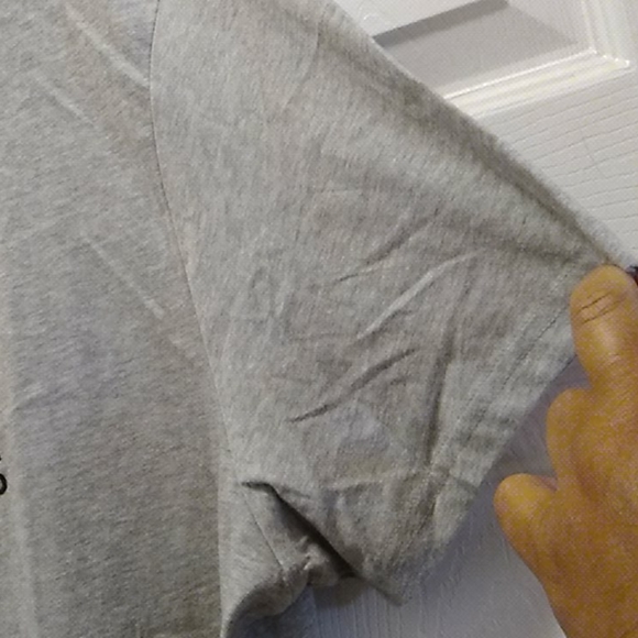Nwt Calvin Klein Jean's Grey Tshirt (XL) - Picture 3 of 5